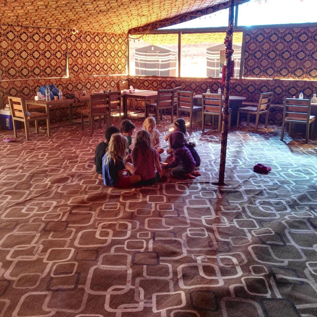 Rainbow Camp Hotel Wadi Rum Exterior photo
